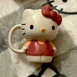Hello kitty mug